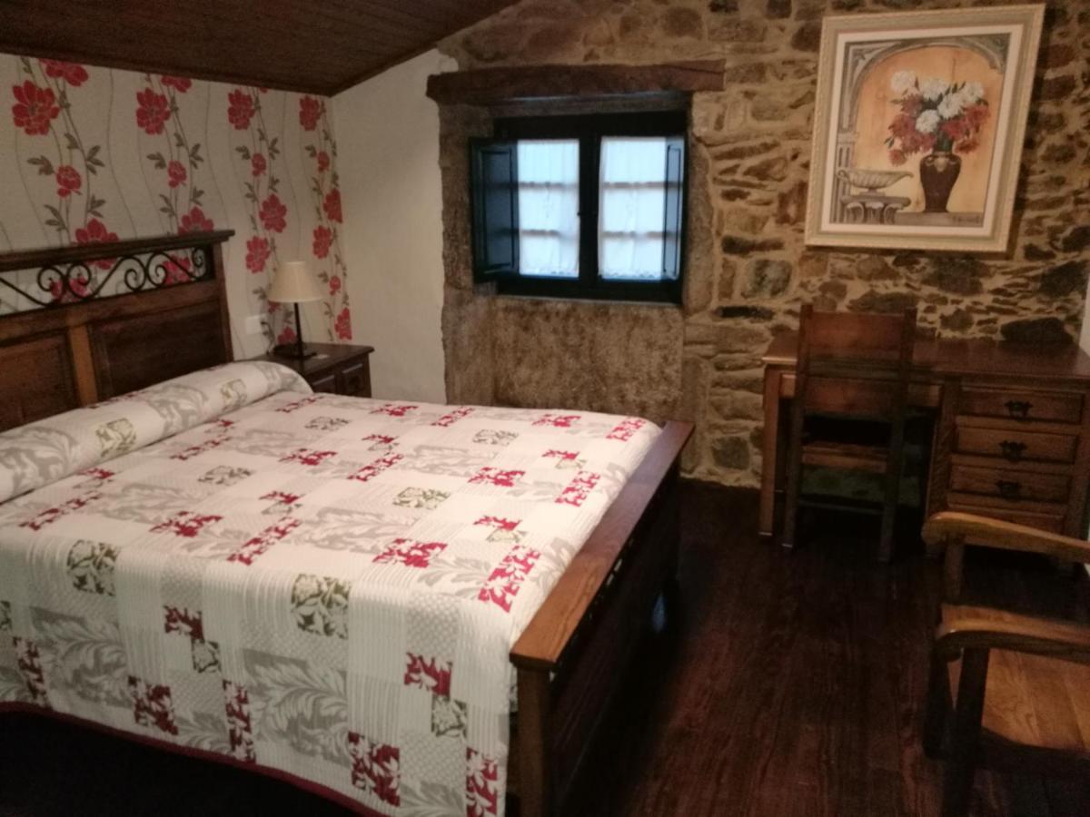 Casa De Los Somoza Melide Exteriör bild