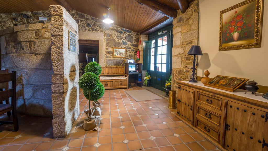 Casa De Los Somoza Melide Exteriör bild